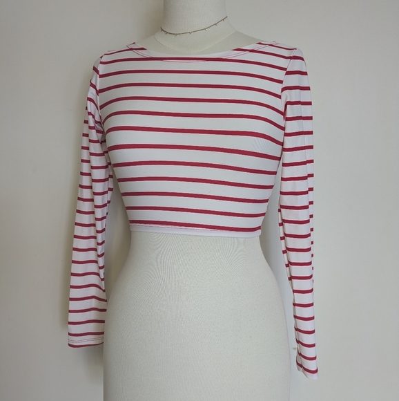 Quinstoul Crop Rashguard Red & White Striped Long Sleeve Size XS - Picture 4 of 8